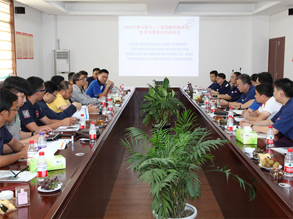 与细分领域客户做技术交流。